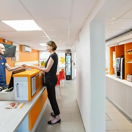 Hotel Premiere Classe Villejust